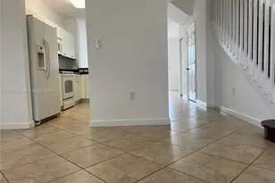 9303 SW 227th St, Cutler Bay, FL 33190 - Photo 6
