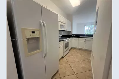 9303 SW 227th St #4-3, Cutler Bay, FL 33190 - Photo 8