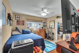 247 NW 51st Ave, Miami, FL 33126 - Photo 18
