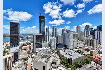 121 NE 5th St #1400, Miami, FL 33132 - Photo 8
