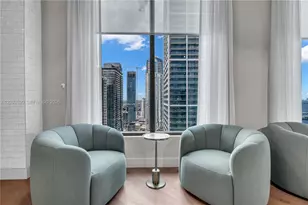 121 NE 5th St, Miami, FL 33132 - Photo 58