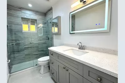 105-107 NE 30th Ct #107, Wilton Manors, FL 33334 - Photo 10