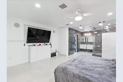 3325 NE 167th St #3325, North Miami Beach, FL 33160 - Photo 18