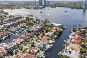 3325 NE 167th St, North Miami Beach, FL 33160 - Photo 30