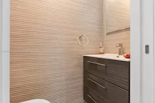 3325 NE 167th St, North Miami Beach, FL 33160 - Photo 22