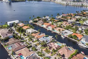 3325 NE 167th St, North Miami Beach, FL 33160 - Photo 34