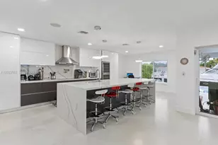 3325 NE 167th St, North Miami Beach, FL 33160 - Photo 6