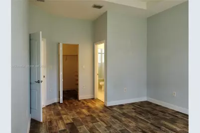 3910 NE 10th Dr, Homestead, FL 33033 - Photo 14