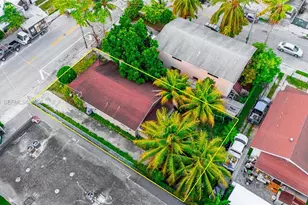 1267 NW 3rd St, Miami, FL 33125 - Photo 2