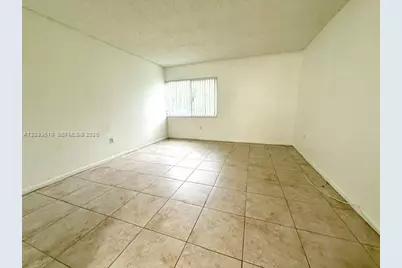 731 N Pine Island Rd #103, Plantation, FL 33324 - Photo 8