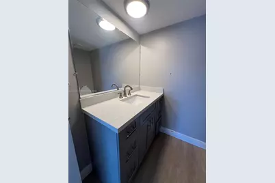 2445 SW 18th Ter #1009, Fort Lauderdale, FL 33315 - Photo 6