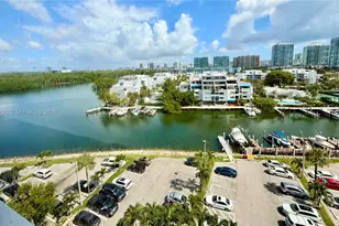 400 Kings Point Dr, Sunny Isles Beach, FL 33160 - Photo 20