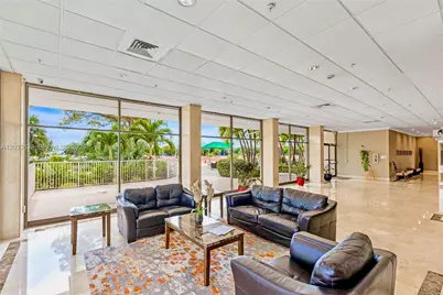 400 Kings Point Dr #928, Sunny Isles Beach, FL 33160 - Photo 32