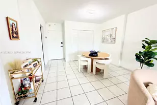 400 Kings Point Dr, Sunny Isles Beach, FL 33160 - Photo 24