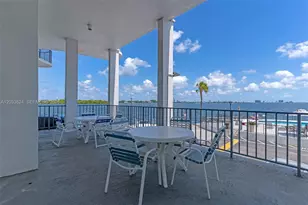 11930 N Bayshore Dr, North Miami, FL 33181 - Photo 36