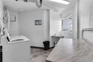 11930 N Bayshore Dr, North Miami, FL 33181 - Photo 30