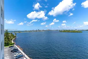 11930 N Bayshore Dr, North Miami, FL 33181 - Photo 28