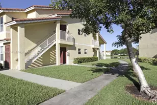 13060 Vista Isles Dr, Sunrise, FL 33325 - Photo 2