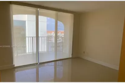 66 N Valencia Ave #PH2A, Coral Gables, FL 33134 - Photo 8