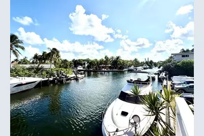 2450 NE 135th St #704, North Miami, FL 33181 - Photo 4