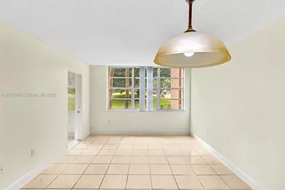 9410 Tangerine Pl #105, Davie, FL 33324 - Photo 14