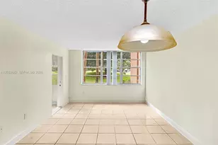 9410 Tangerine Pl, Davie, FL 33324 - Photo 14