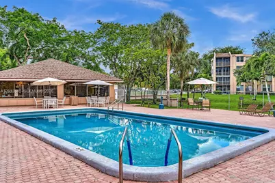9410 Tangerine Pl #105, Davie, FL 33324 - Photo 34