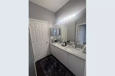 681 NW 42nd Ave, Plantation, FL 33317 - Photo 10