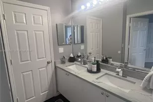 681 NW 42nd Ave, Plantation, FL 33317 - Photo 10