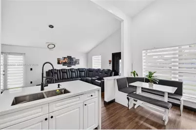 1710 SW 83rd Ter, Miramar, FL 33025 - Photo 14
