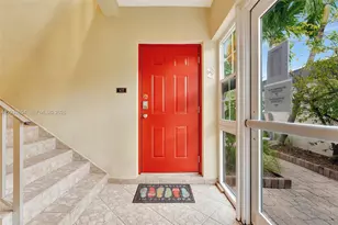 221 SE 9th Ave, Pompano Beach, FL 33060 - Photo 18
