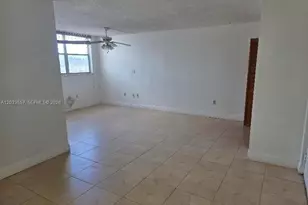 9411 SW 4th St, Miami, FL 33174 - Photo 1