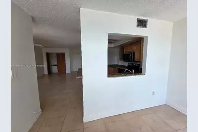 9411 SW 4th St #303, Miami, FL 33174 - Photo 6