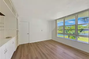 3641 Oaks Clubhouse Dr, Pompano Beach, FL 33069 - Photo 20