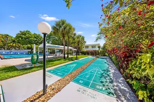 3641 Oaks Clubhouse Dr, Pompano Beach, FL 33069 - Photo 24