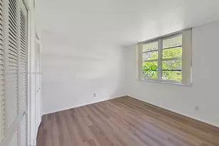 3641 Oaks Clubhouse Dr, Pompano Beach, FL 33069 - Photo 20
