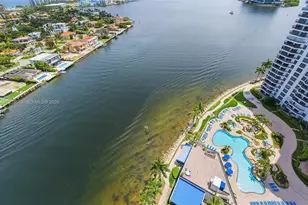 19195 NE 36th Ct, Aventura, FL 33180 - Photo 36