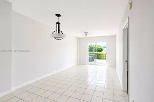 16465 NE 22nd Ave, North Miami Beach, FL 33160 - Photo 2
