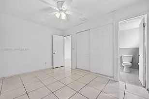 20 E 52nd Pl, Hialeah, FL 33013 - Photo 10