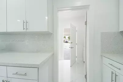 7721 Indigo St, Miramar, FL 33023 - Photo 14