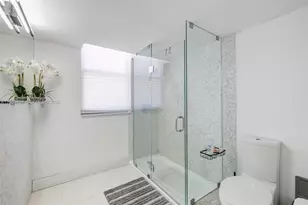 9511 Collins Ave, Surfside, FL 33154 - Photo 16