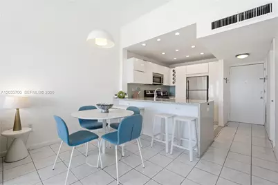 1020 Meridian Ave #902, Miami Beach, FL 33139 - Photo 4