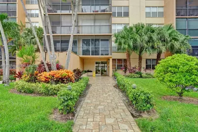 3821 Environ Blvd #403, Lauderhill, FL 33319 - Photo 40