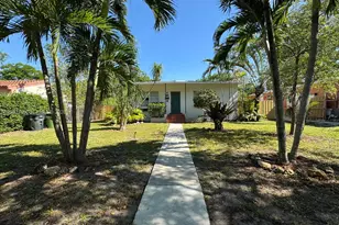 1135 NE 133rd St, North Miami, FL 33161 - Photo 28