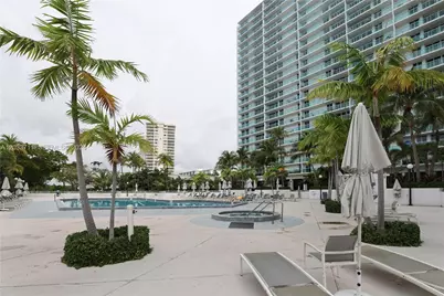 100 Bayview Dr #527, Sunny Isles Beach, FL 33160 - Photo 74