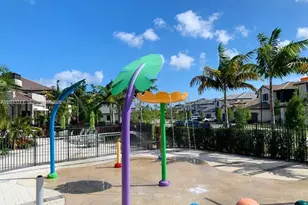 8265 NW 41st St, Doral, FL 33166 - Photo 26
