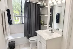7645 SW 193rd Ln, Cutler Bay, FL 33157 - Photo 22
