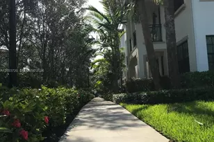 11324 SW 15th St, Pembroke Pines, FL 33025 - Photo 8