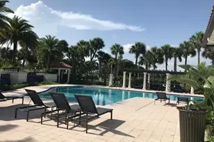 11324 SW 15th St, Pembroke Pines, FL 33025 - Photo 6