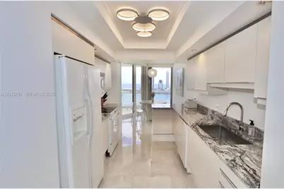 7000 Island Blvd #2605, Aventura, FL 33160 - Photo 6